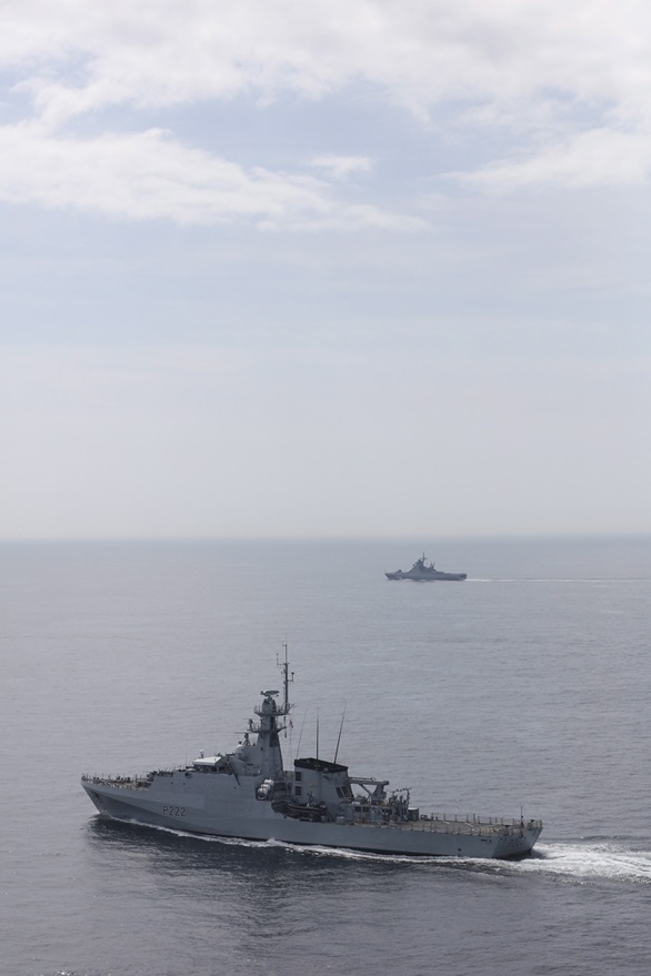 HMS Forth (foreground) accompanies the Russian Navy’s corvette, Vasily Bykov, through the English Channel.